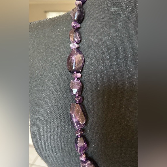 Chunky Amethyst Beaded Necklace - Picture 2 of 4